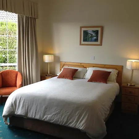 Killarney House