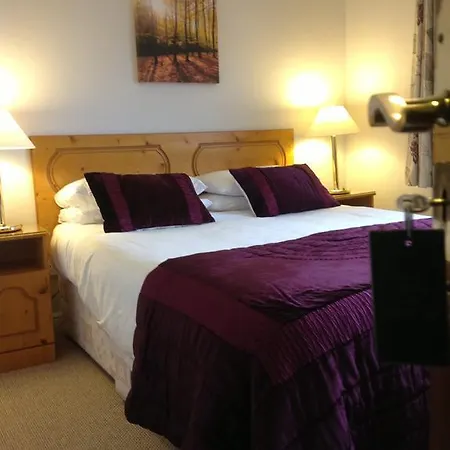 Bed & Breakfast Killarney House 4*