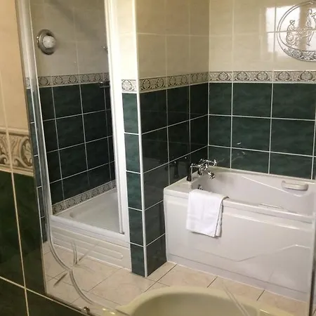 Bed & Breakfast Killarney House Blarney