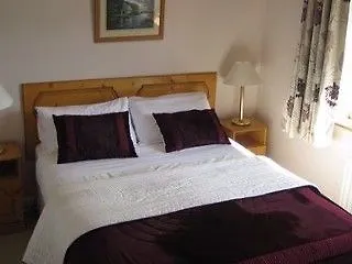 Killarney House 4*