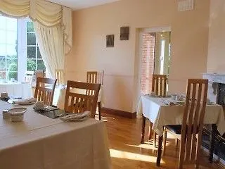 Killarney House Отель типа 