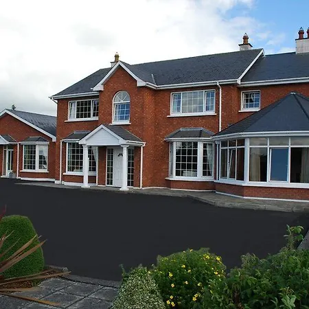 Killarney House
